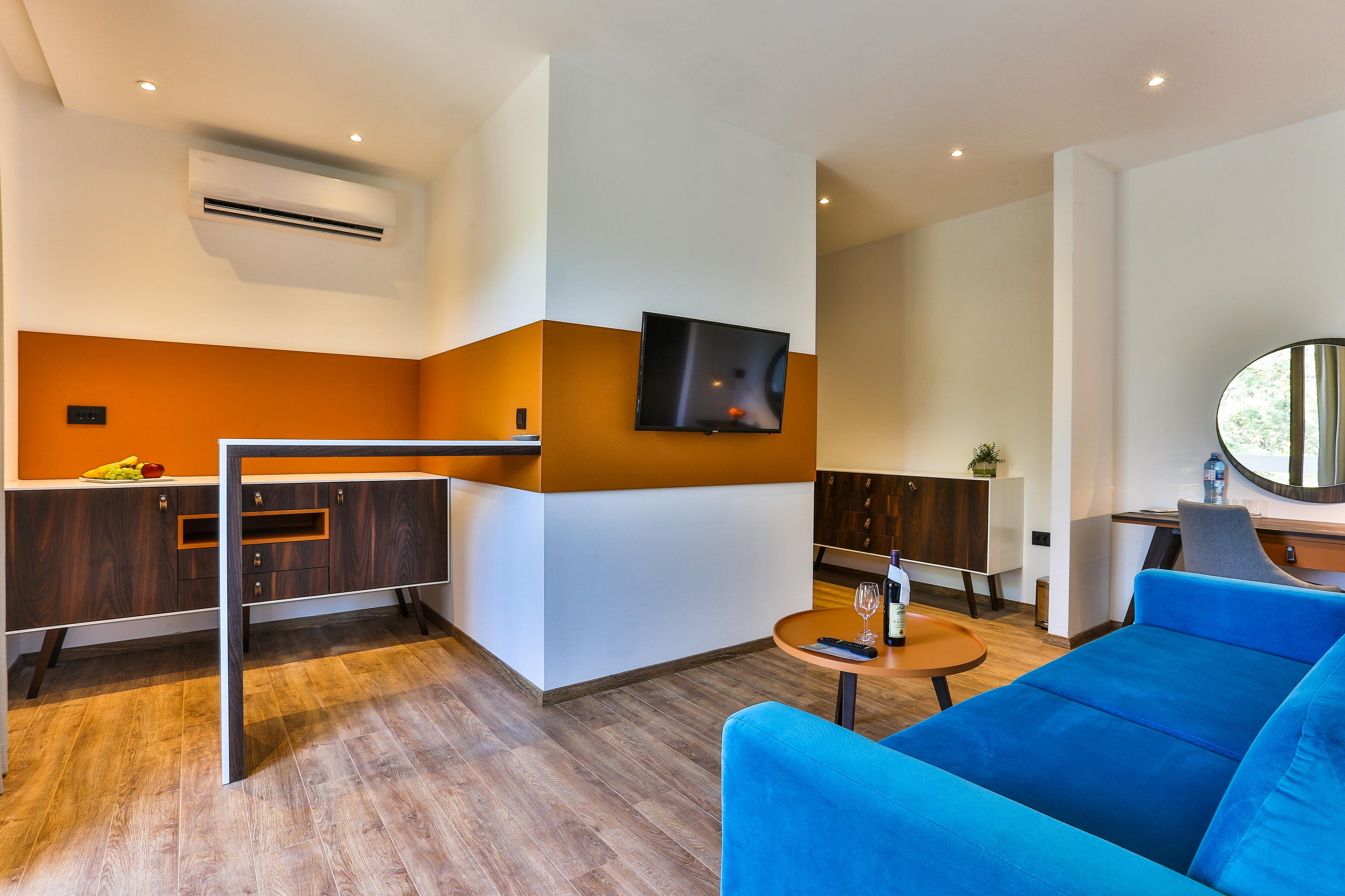Ruza Vjetrova - Wind Rose Hotel Resort Добра-Вода Экстерьер фото